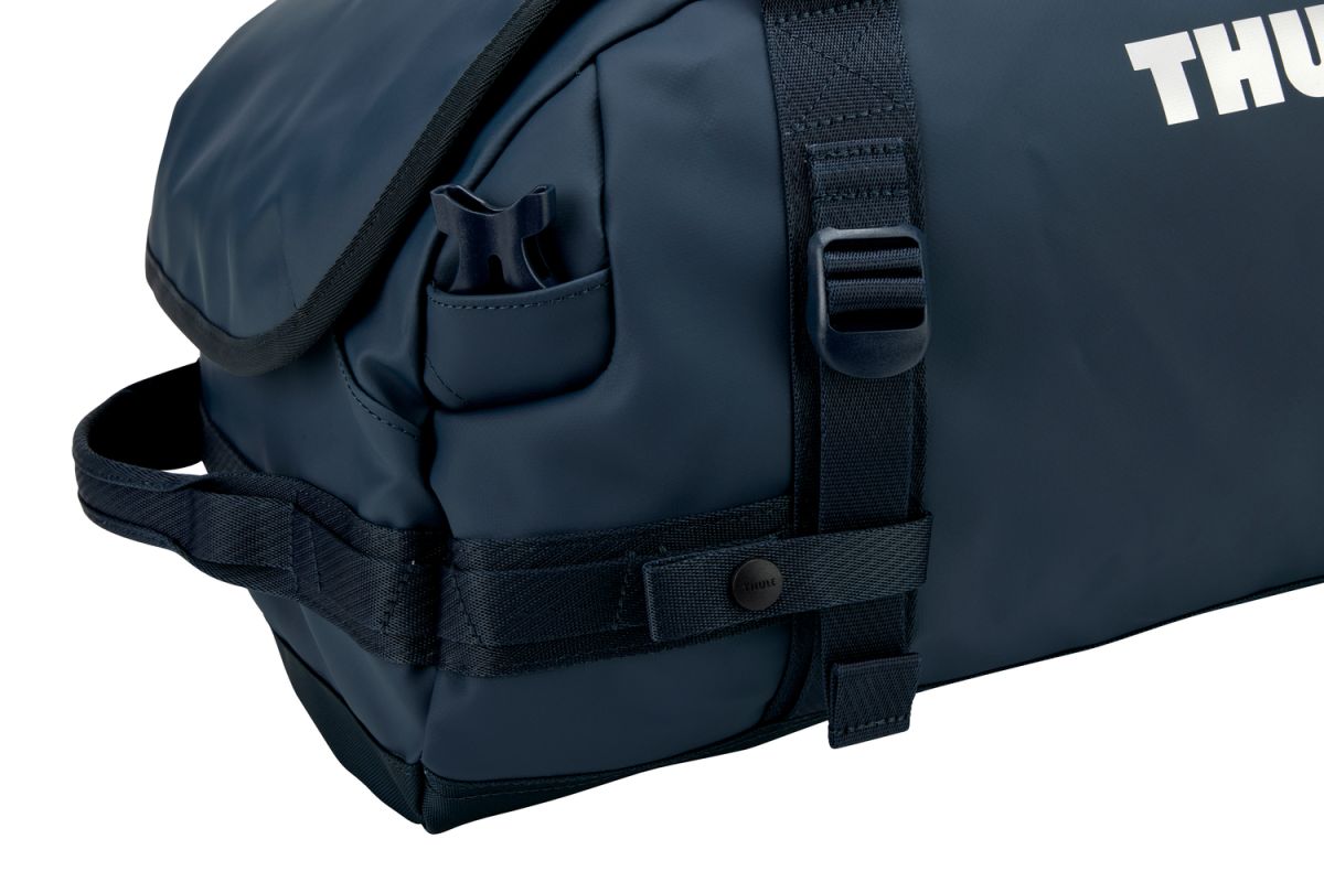 Náhled produktu - Thule Chasm S sportovní taška 30 L TDSD301 - Darkest Blue